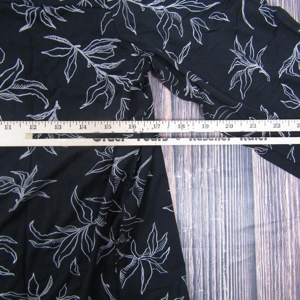 Cozy Earth Pajama Top Womens S Black Botanical Floral Viscose Spandex Button - Picture 6 of 7